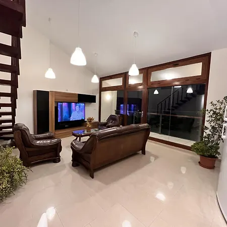 Casa Maricarmen * Такоронте