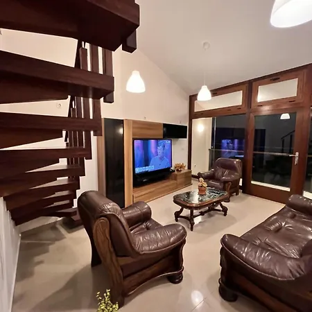 Casa Maricarmen Такоронте